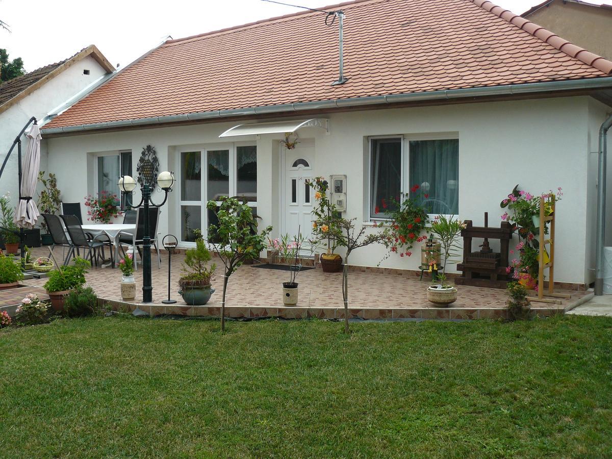 Elizabeth Apartman Tokaj Luaran gambar