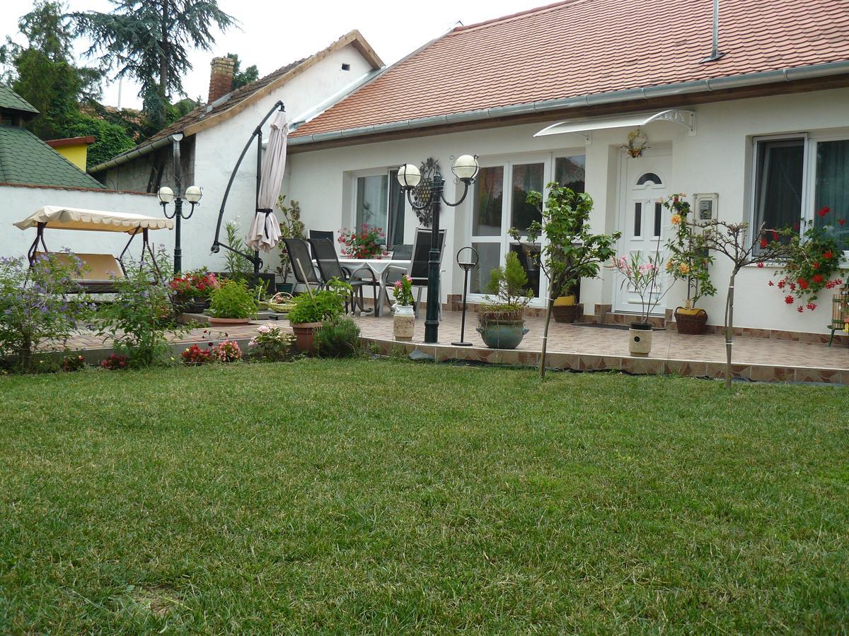 Elizabeth Apartman Tokaj Luaran gambar